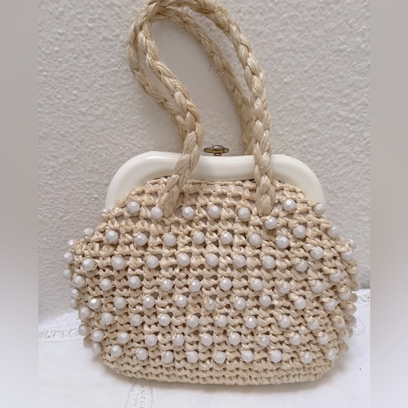 Handbags - Vintage Raffia and Beads Handle Bag